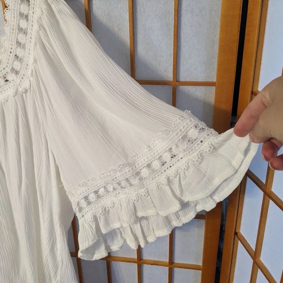 White Bohemian Blouse - Picture 4 of 7